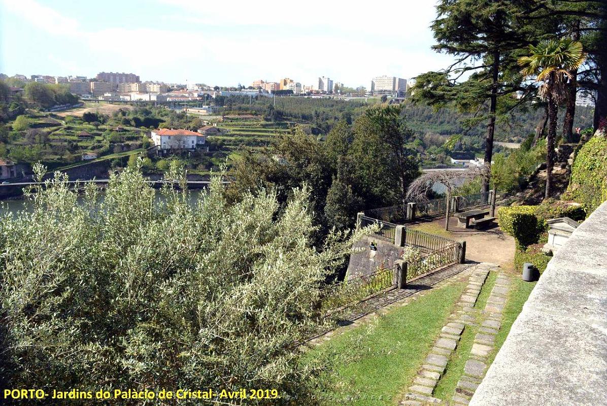 1051- Porto Jardins Palais Cristal.jpg